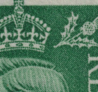 Great Britain 1951 1.5d Pale Green Broken Fleur de Lis Variety Stamp
