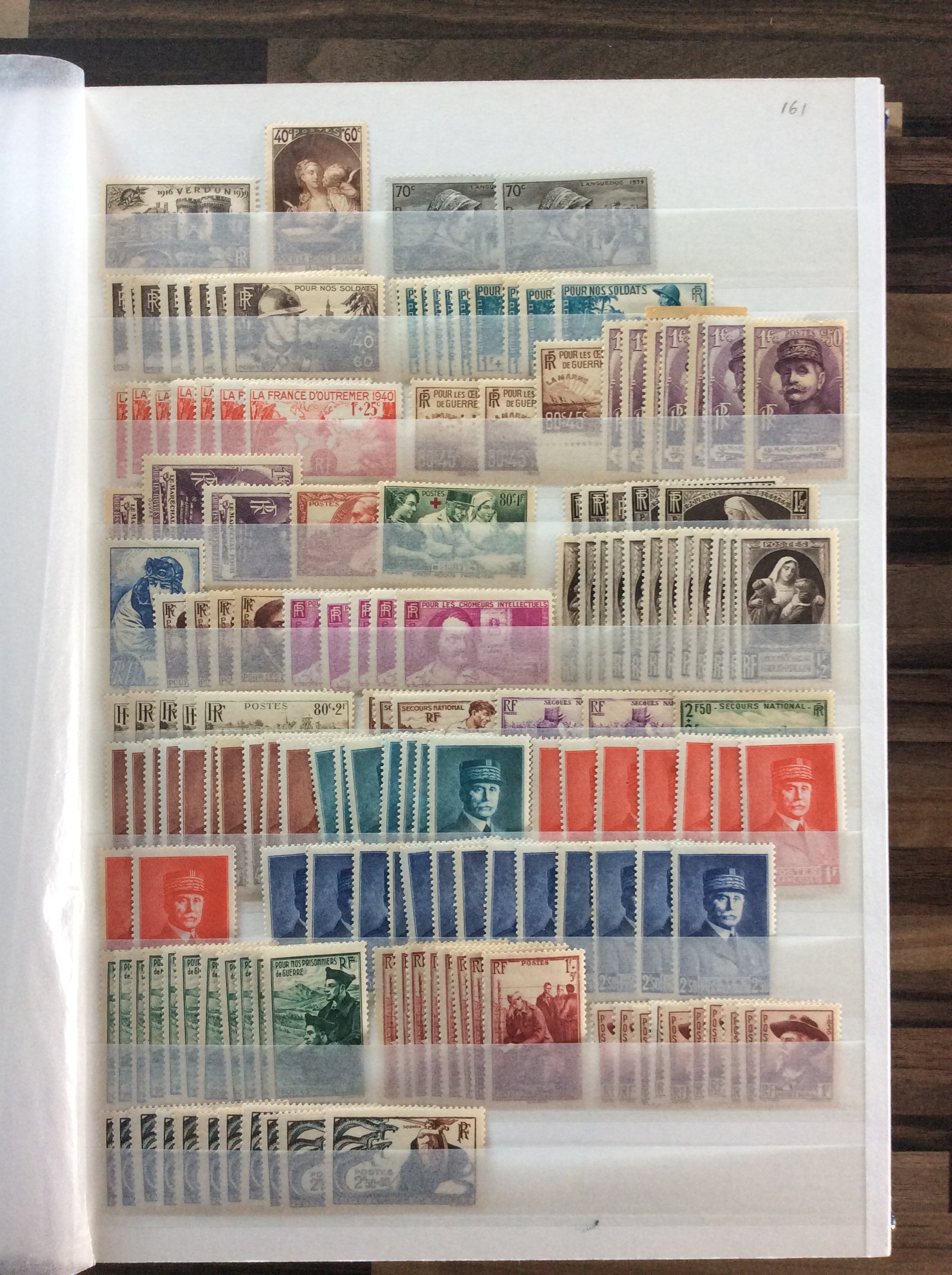 France Stamps Collection 2200+ Unmounted Mint 1903 -1960s Including Sets 2.1kg
